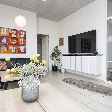 Luxury Retreat With Pool * Ulfborg